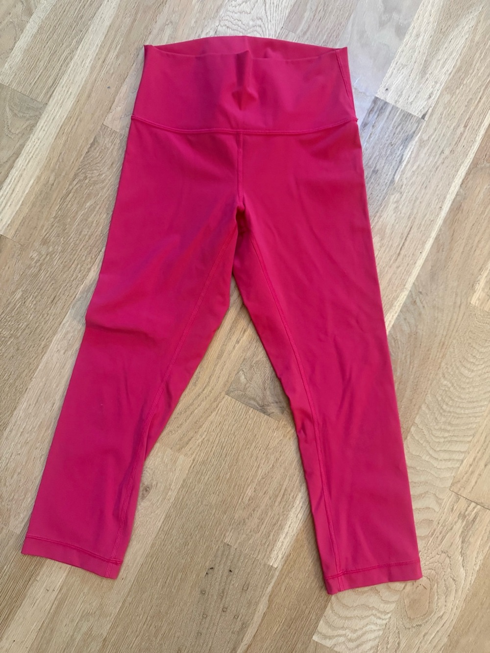 Lululemon High-Waist Capri Leggings - Hot Pink